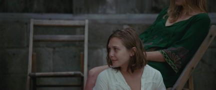 Кадр з фільму Марта Мерсі Мей Марлен