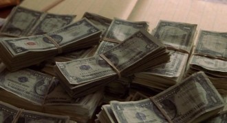 Кадр з фільму Гангстер