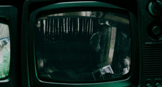 Кадр з фільму Брудна робота