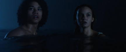 Кадр з фільму Монстри літа