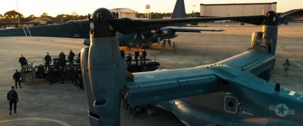 Кадр з фільму Трансформери 3