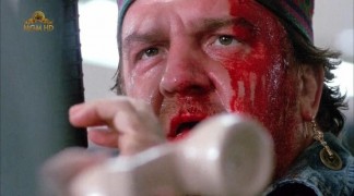 Кадр з фільму Стаття 99