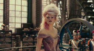 Кадр з фільму Лускунчик і чотири королівства