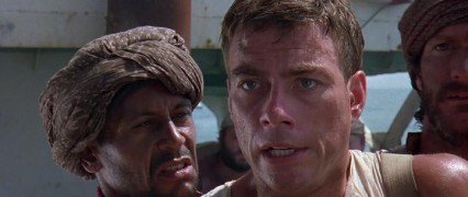 Кадр з фільму У пошуках пригод