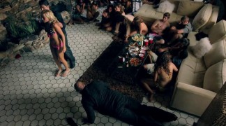 Кадр з фільму S.W.A.T.: Перехресний вогонь