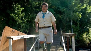 Кадр з фільму Містер Матуся загону