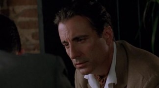 Кадр з фільму Загублене місто