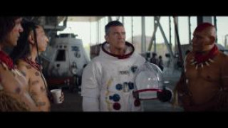 Кадр з фільму Офіційний конкурс