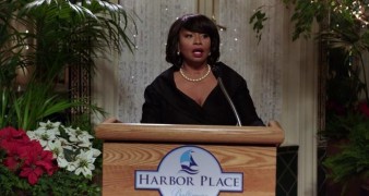 Кадр з фільму Отримайте багаж