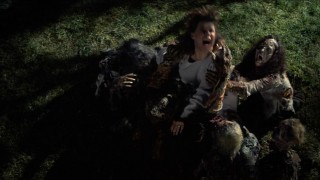 Кадр з фільму Полтергейст 2: Інший бік