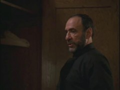 Кадр з фільму Джошуа