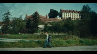 Кадр з фільму Кольори зла: Чорний