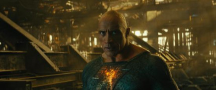 Кадр з фільму Чорний Адам