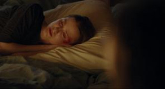 Кадр з фільму В ізоляції