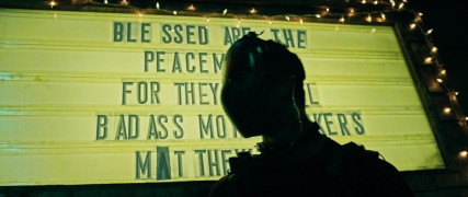 Кадр з фільму Наслідки. Міст у вогні