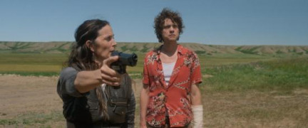 Кадр з фільму Померти на самоті