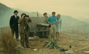 Кадр з фільму Пригоди китайця в Китаї