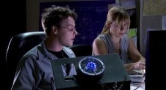 Кадр з фільму Тривожні небеса