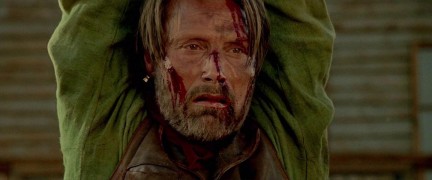 Кадр з фільму Спасіння