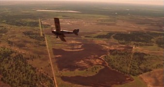 Кадр з фільму Герой її роману