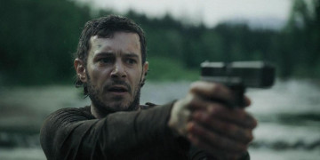 Кадр з фільму Дика річка