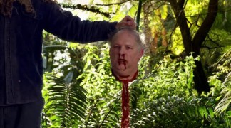 Кадр з фільму Піраньяконда