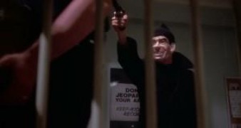 Кадр з фільму Бестселер