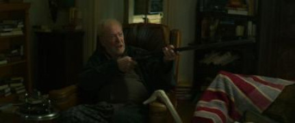 Кадр з фільму Бестселер