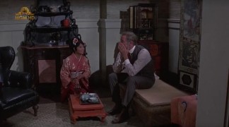 Кадр з фільму Гавайці