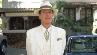 Кадр з фільму Кравець з Панами