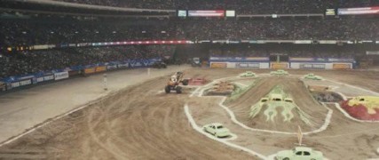 Кадр з фільму Голодний кролик атакує