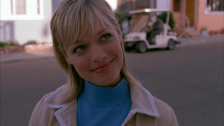 Кадр з фільму Як закохатися у сусідку