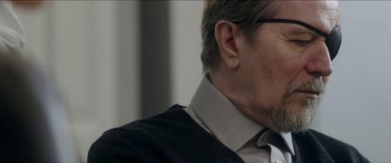 Кадр з фільму Кур'єр