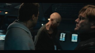 Кадр з фільму Криваво-червоне небо