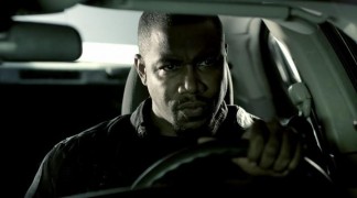 Кадр з фільму Андроїд-поліцейський