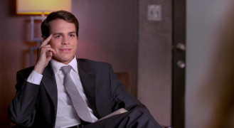 Кадр з фільму Пізня квітка