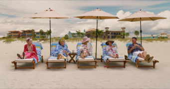 Кадр з фільму Нам за 80 - ми за Бреді