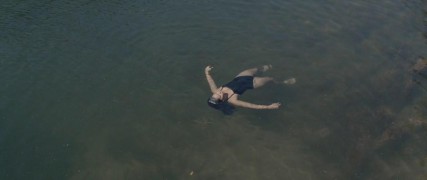 Кадр з фільму Клементина. Дівчина із раю