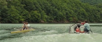 Кадр з фільму Регата