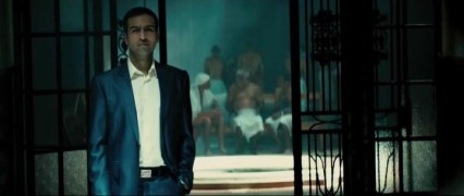 Кадр з фільму Полонянка