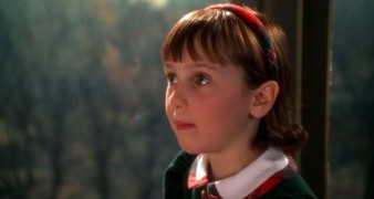 Кадр з фільму Диво на 34-й вулиці