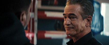 Кадр з фільму Гаси світло