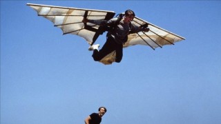 Кадр з фільму Птаха