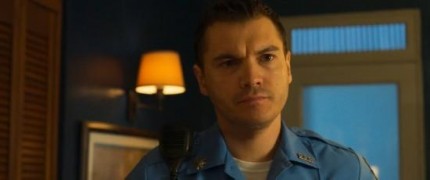 Кадр з фільму Ураган