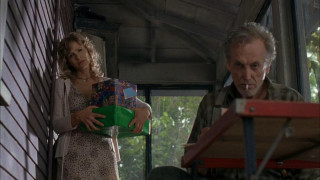 Кадр з фільму Печерна людина