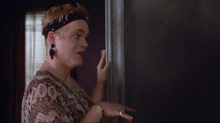 Кадр з фільму Бездоганна