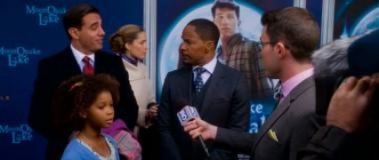 Кадр з фільму Енні