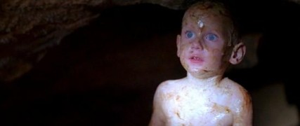 Кадр з фільму Створіння