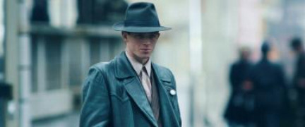 Кадр з фільму Зрадниця