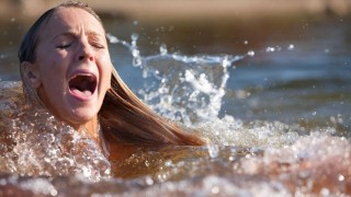 Кадр з фільму Щелепи в 3D